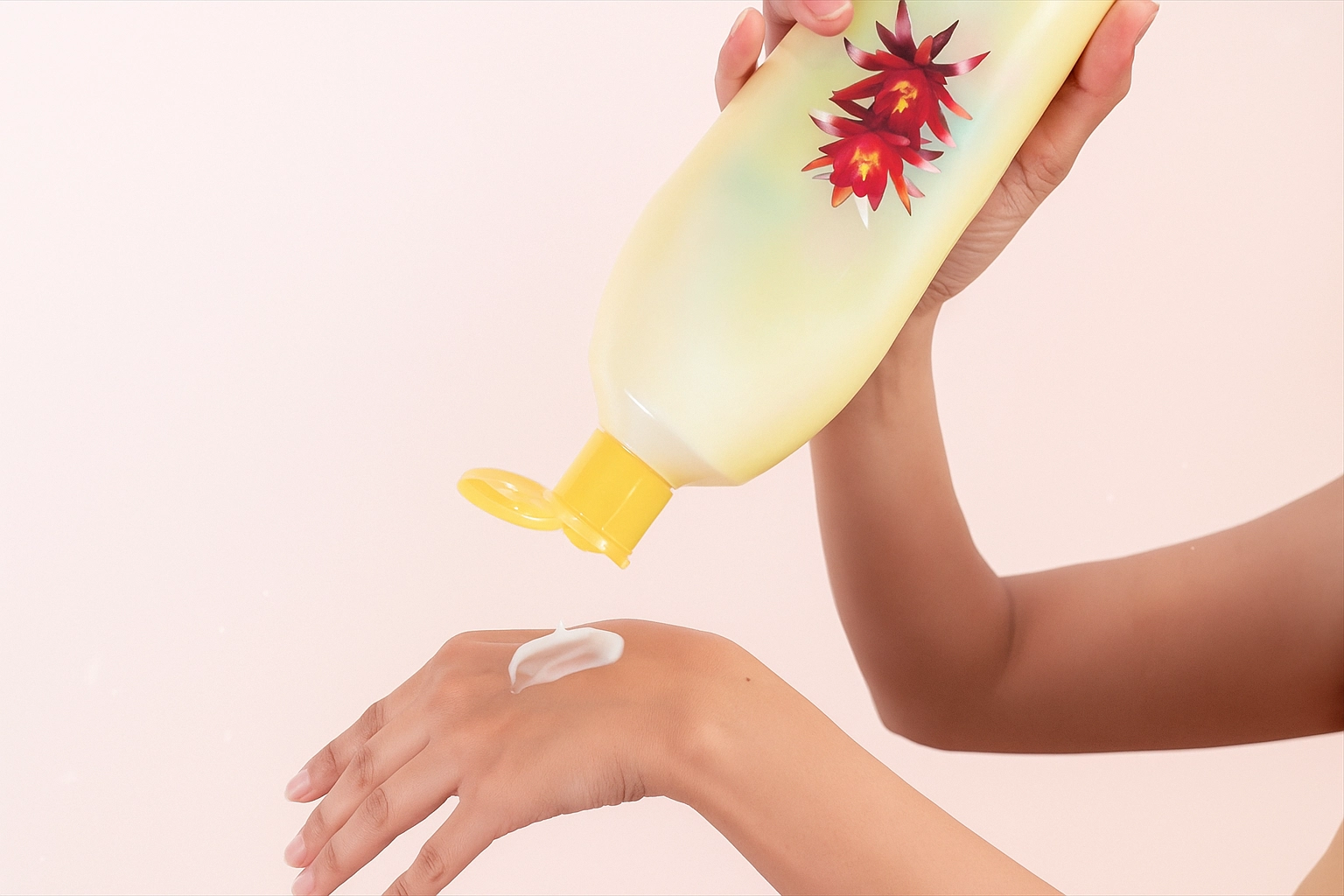 Tips Memilih Handbody yang Ampuh Atasi Kulit Kering