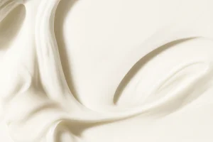 Team Nggak Bisa Tidur Sebelum Lotion-an_